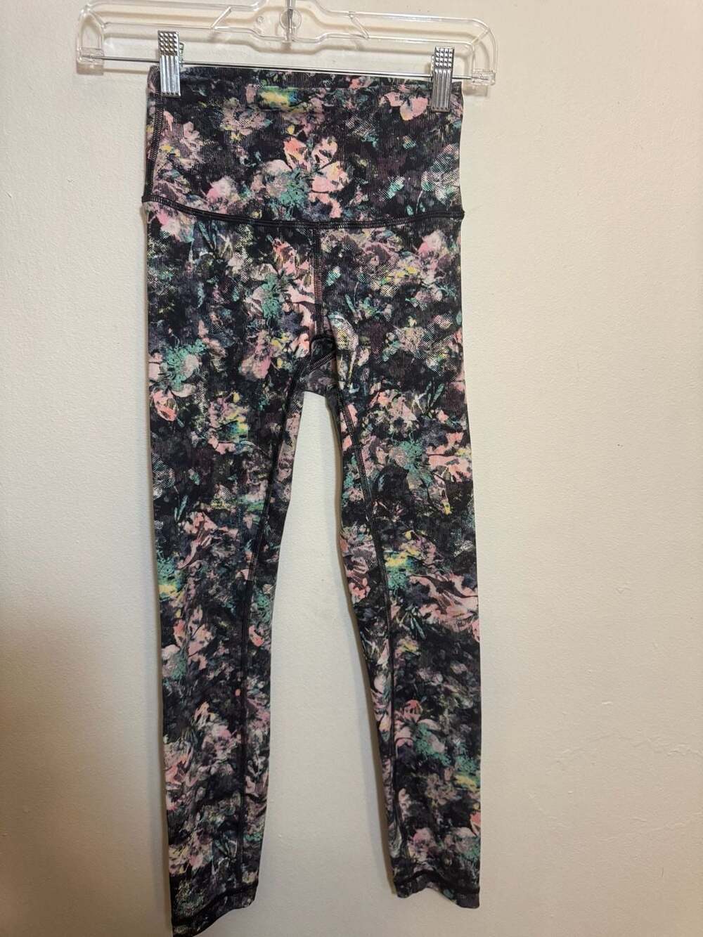 Lululemon Wunder Under High-Rise Tight 28" Floral Shift Multi Size 2 For girl
